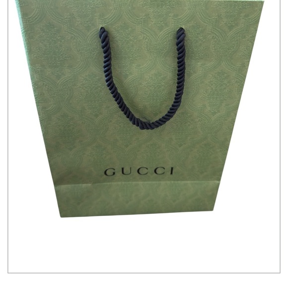 Gucci Luxury Gift Set – Green Embossed Paper Shopping Bag, Shoe Box,Cards - Picture 3 of 8